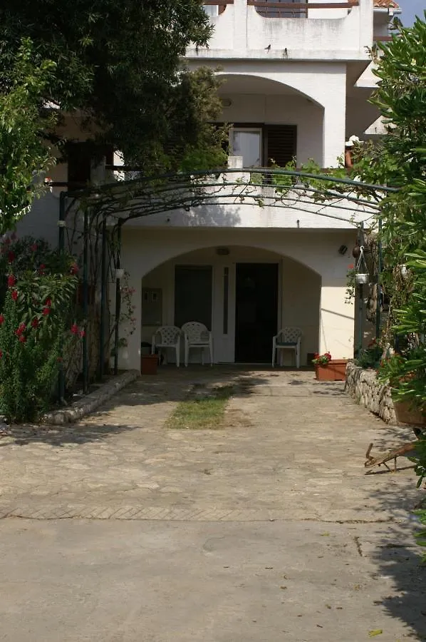 Apartments With A Parking Space Mandre, Pag - 4075 Croatia
