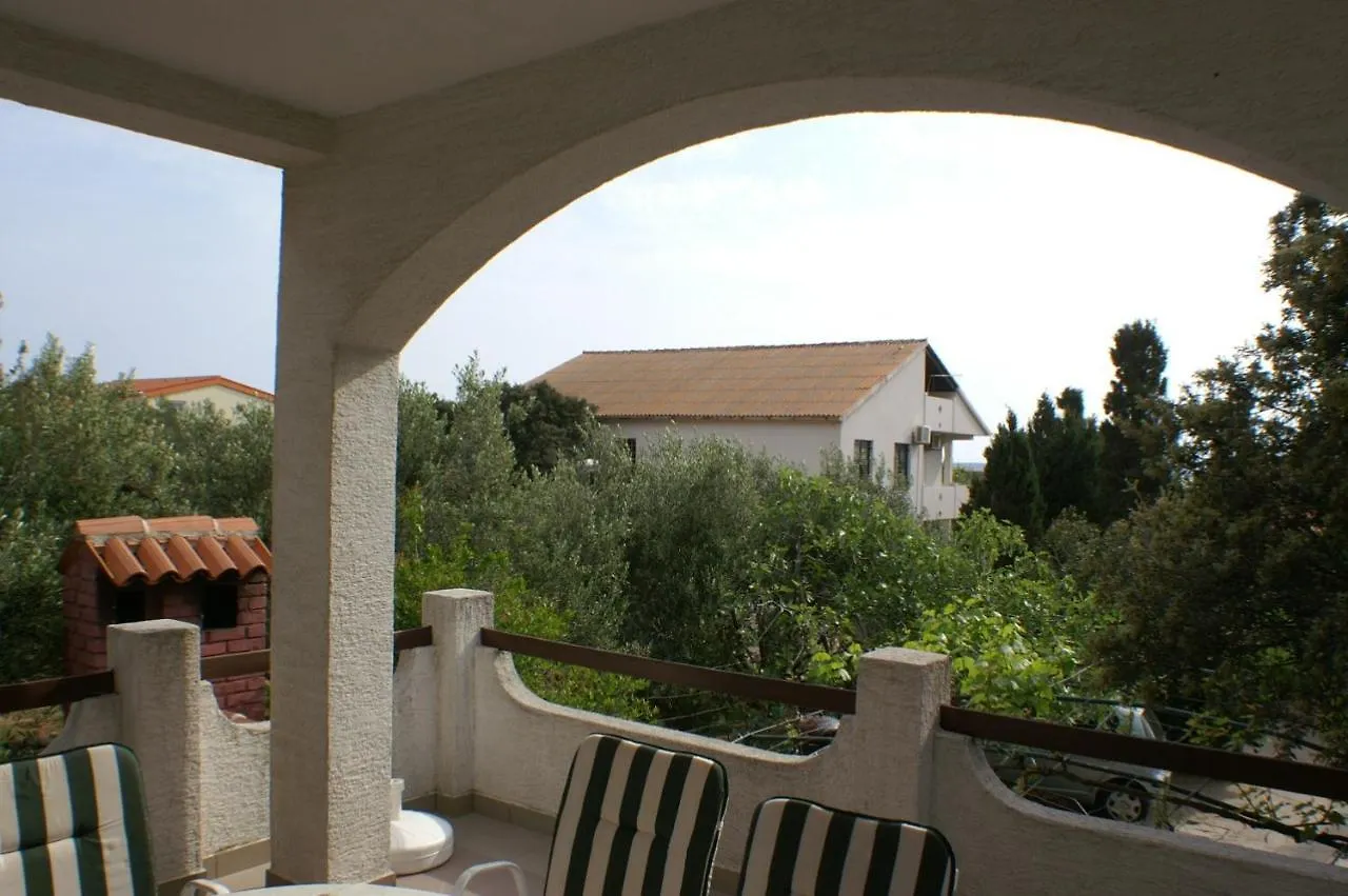 Apartments With A Parking Space Mandre, Pag - 4075 Mandre